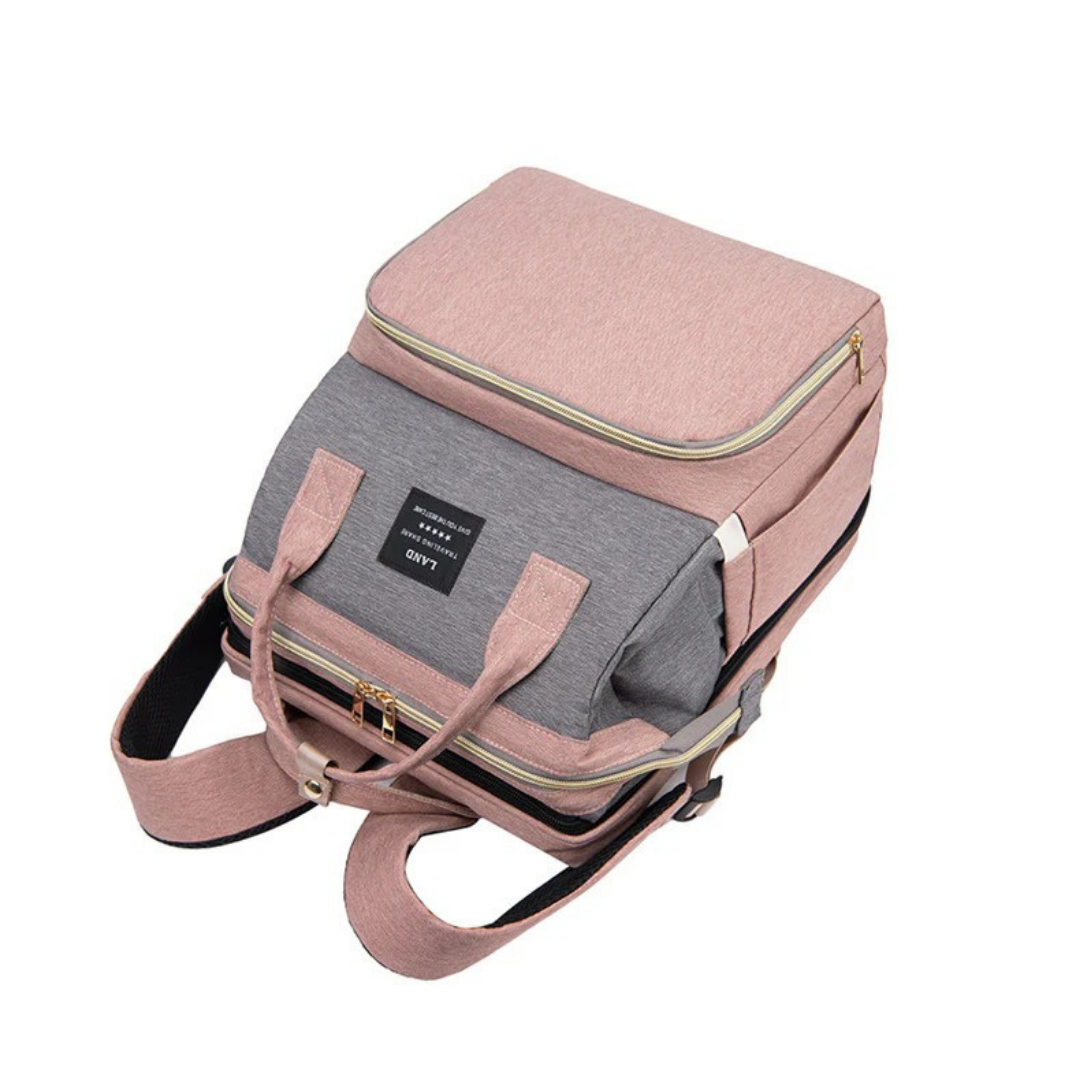 外出先でも、すぐおむつ替え。