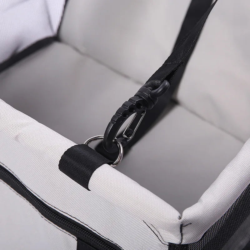 Mini Wanko Safe™ ペット用ドライブボックス